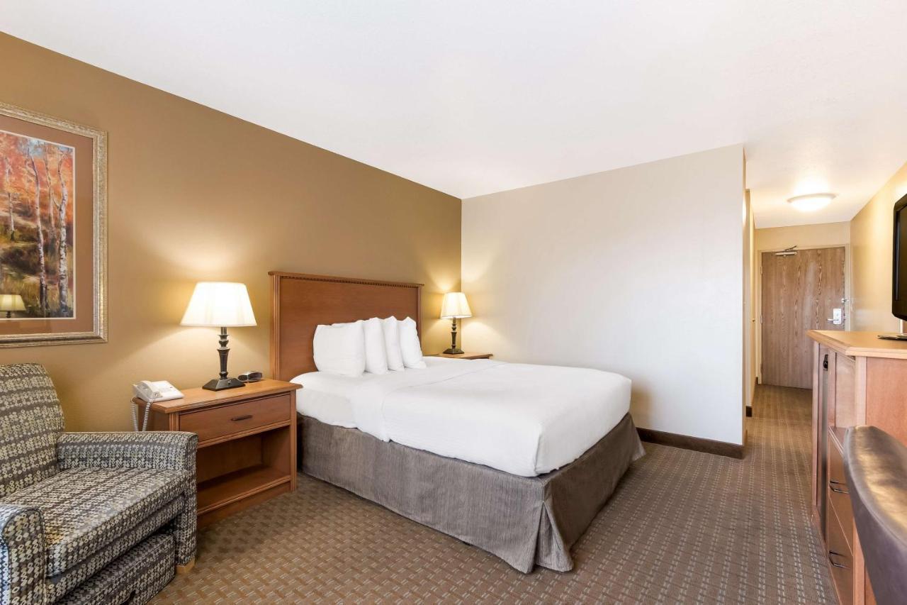 Best Western Empire Towers Sioux Falls Exterior foto